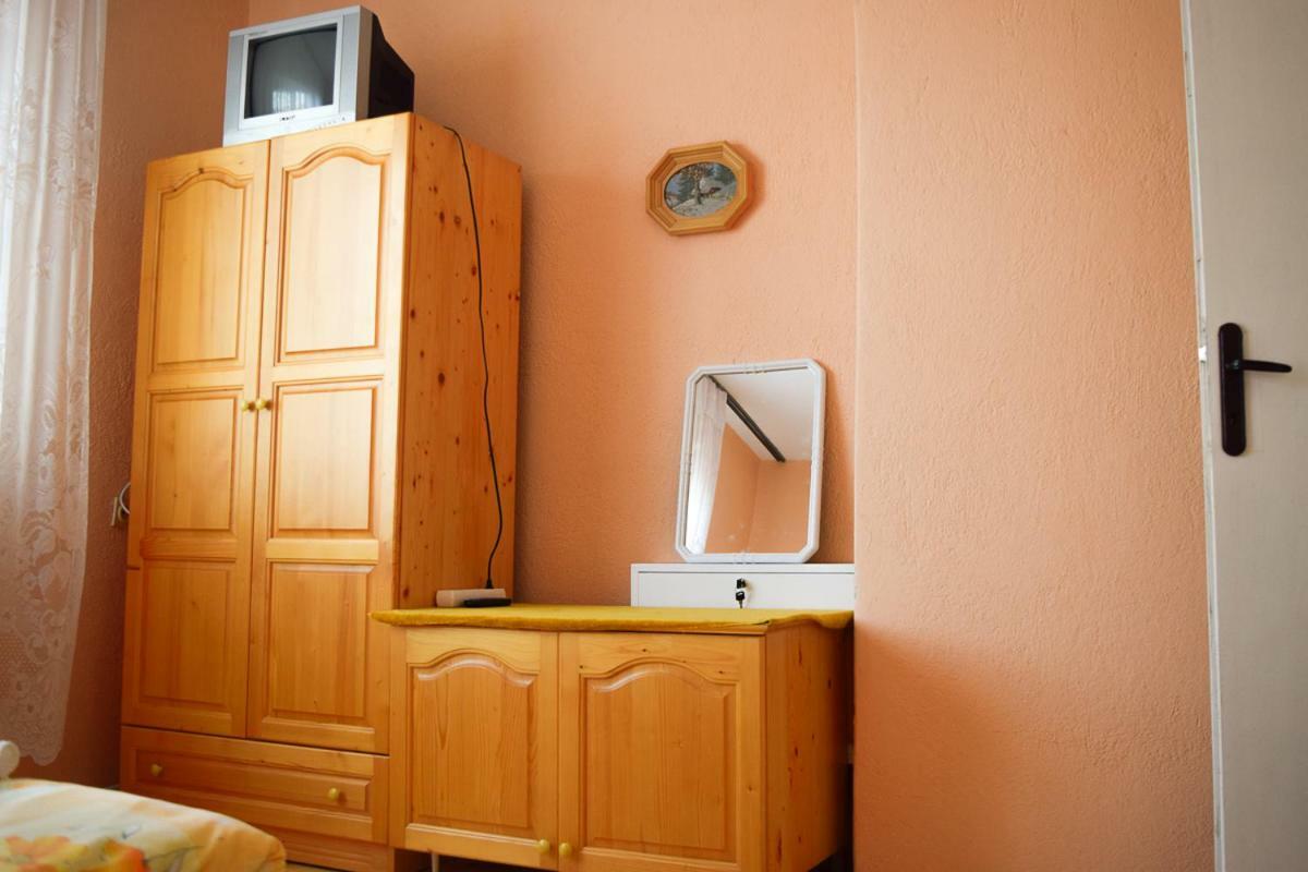 Velkovski Guest House Hisarya Luaran gambar